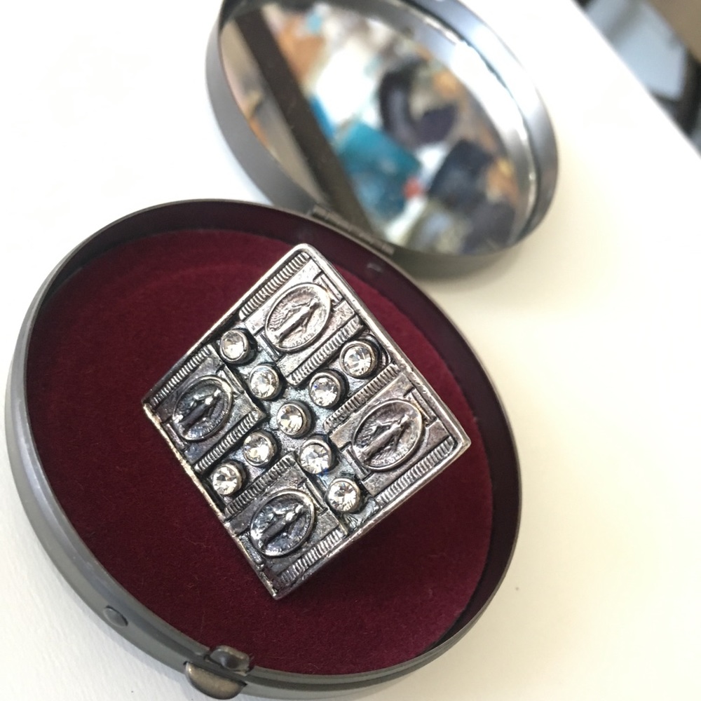 VSA Four Virgins Ring Sz 7